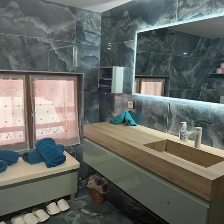 Basel Airport Jacuzzi Chalet Ranspach-le-Haut
