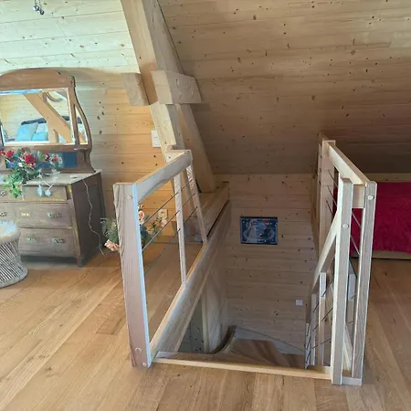 Basel Airport Jacuzzi Chalet شقة